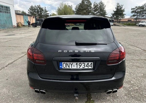 Porsche Cayenne cena 105000 przebieg: 368000, rok produkcji 2013 z Nysa małe 191